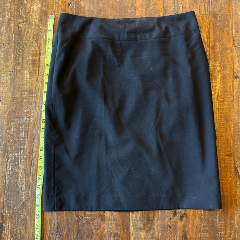 Banana Republic Black Skirt